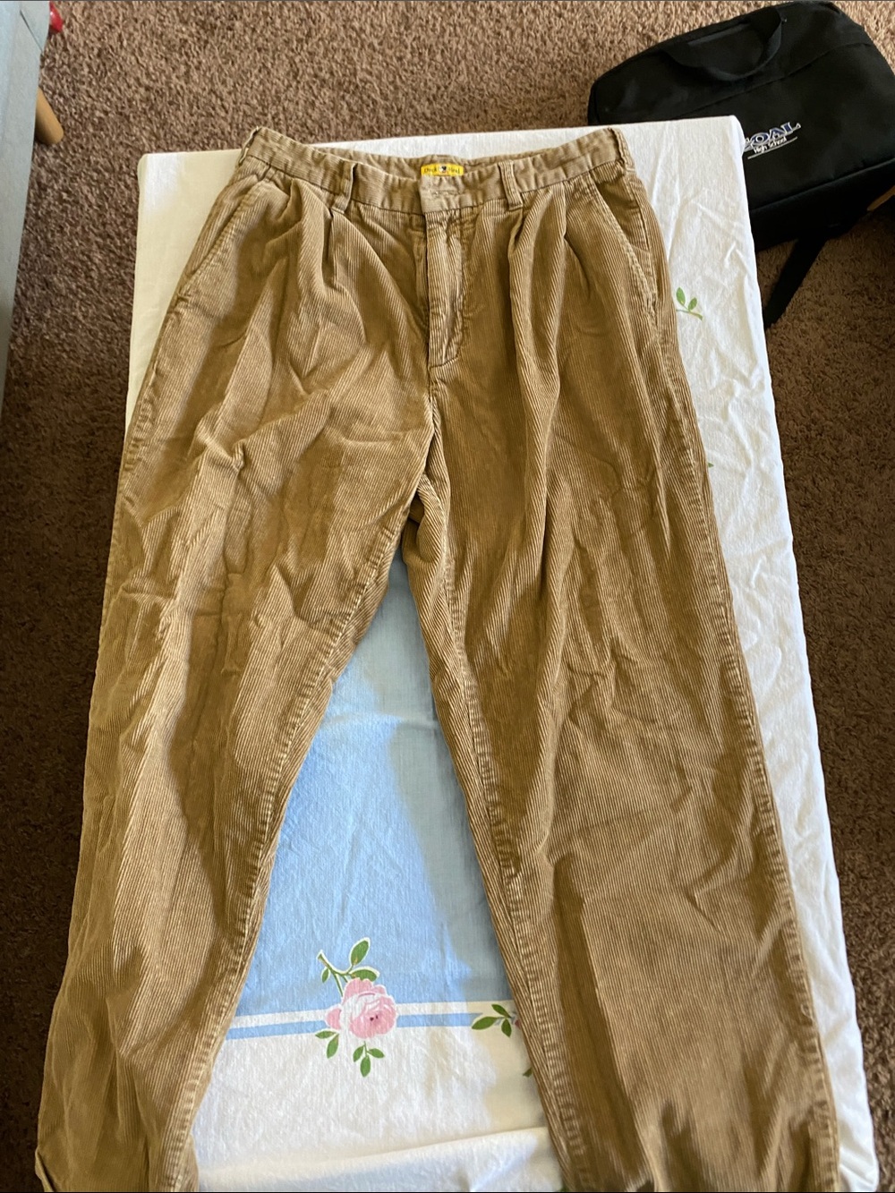 Vintage Duck Head Men's Corduroy Pants in Camel Brown